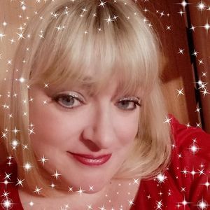 Meet your Posher, Libby